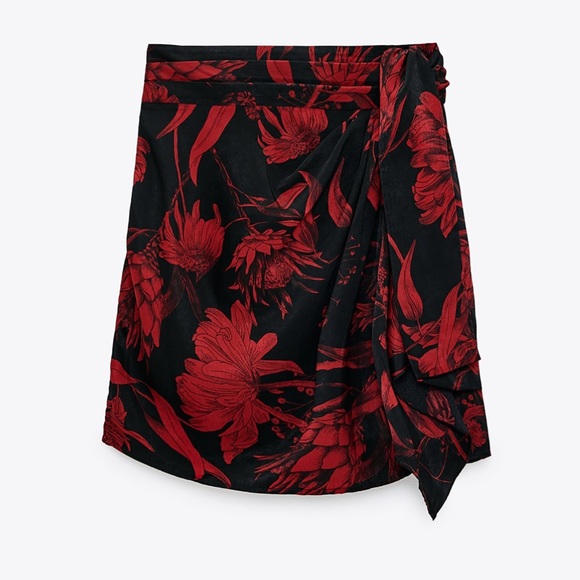 Zara Dresses & Skirts - ZARA tied print skirt